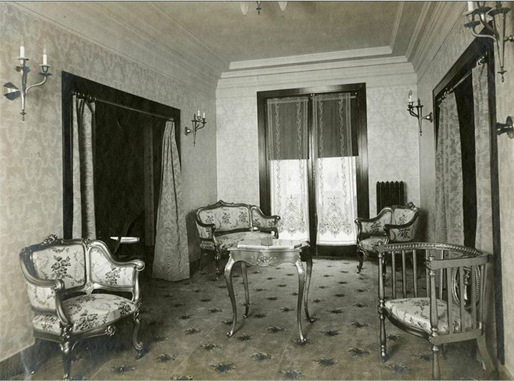 The Presidential Suite at the Hotel Robidoux2