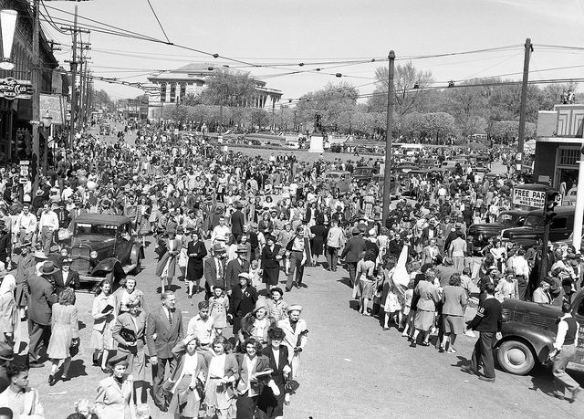 Apple Blossom Parade St. Joseph Mo 1947